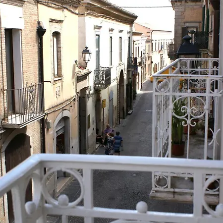 Raffaele Moffa Bed & Breakfast Troia